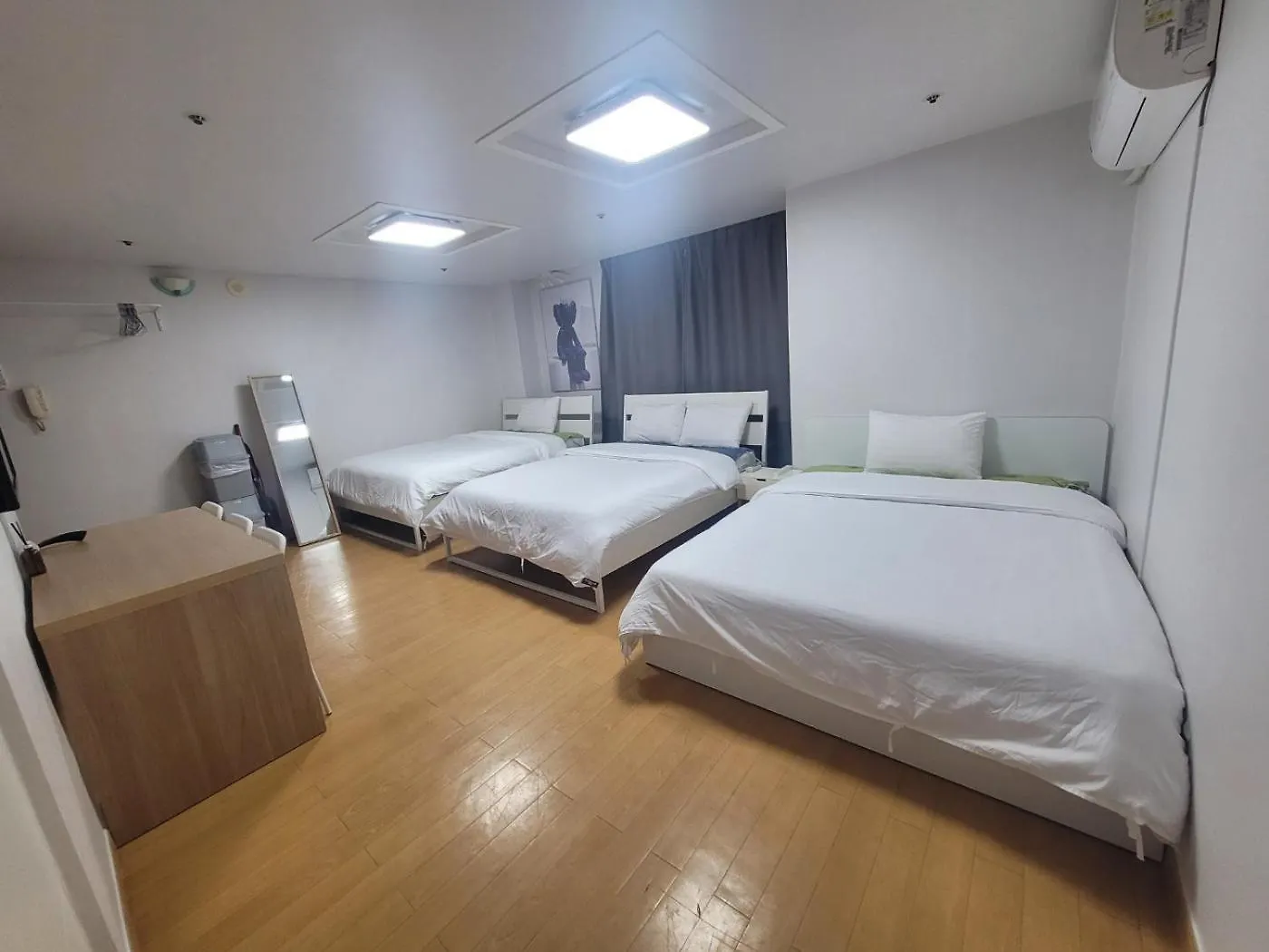 Shseoul Hotel 0*, Seoul South Korea