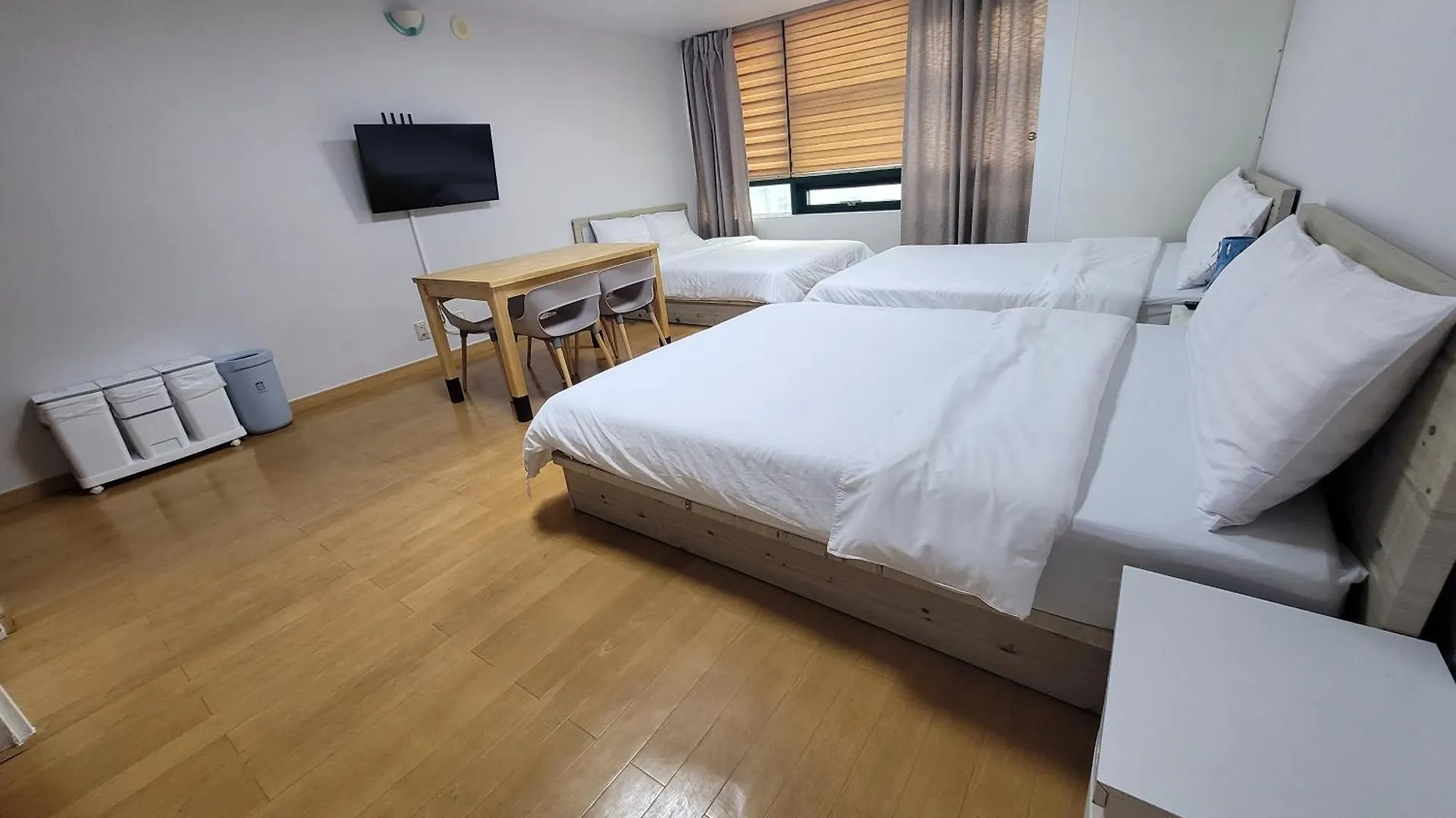 Shseoul Hotel 0*, Seoul